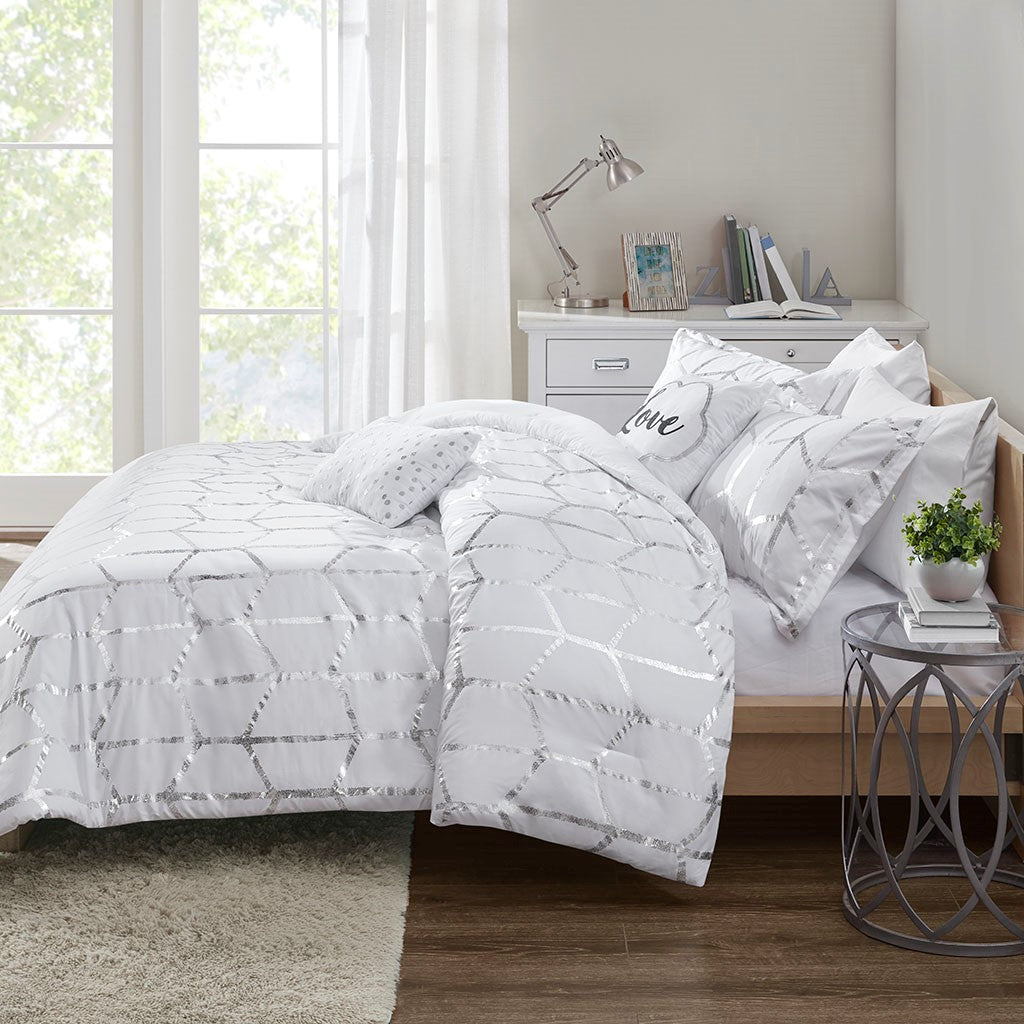 Luxuera Metallic Printed Comforter Set