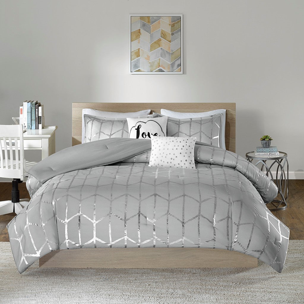Luxuera Metallic Geometric Comforter Set – White & Silver