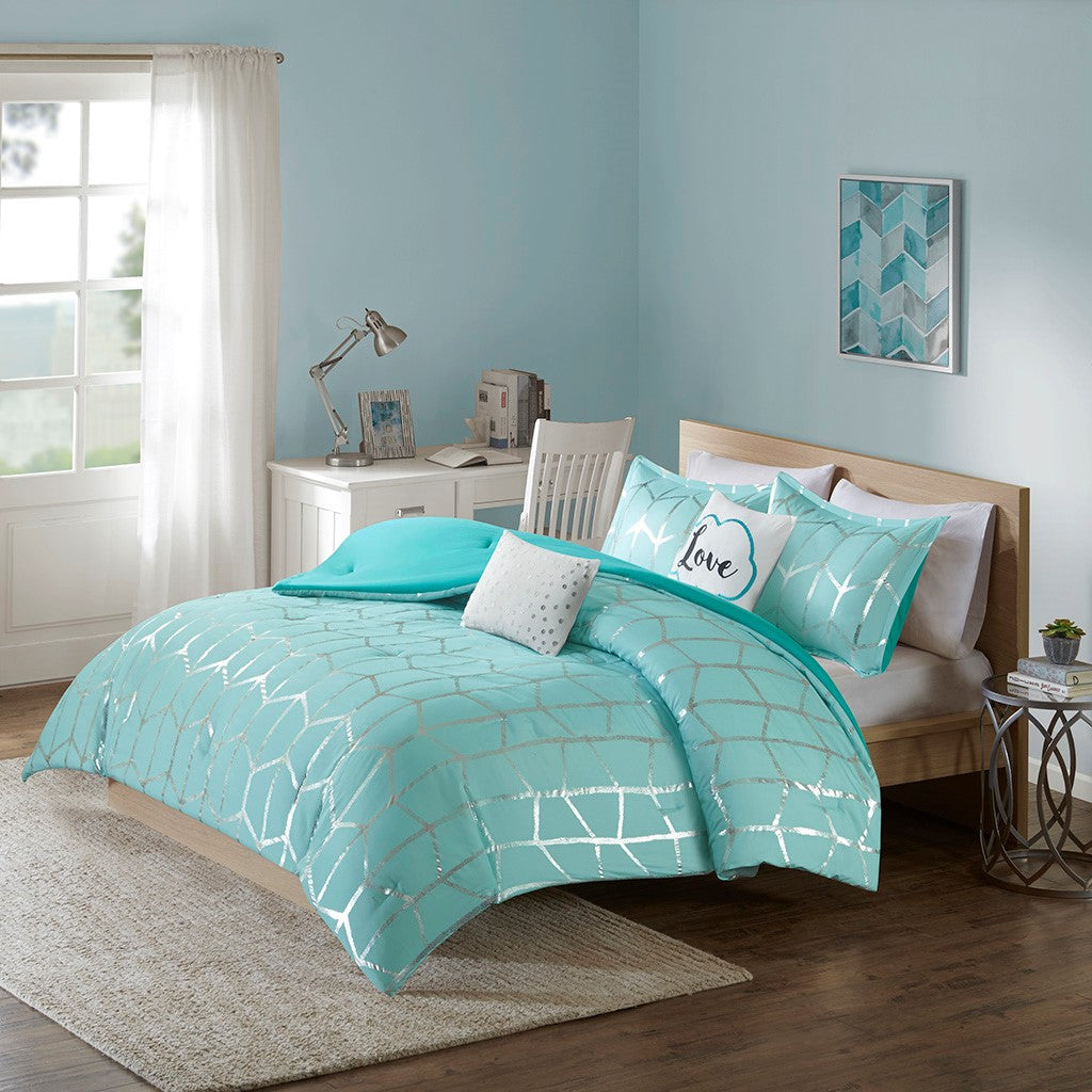 Luxuera Metallic Geometric Comforter Set – Aqua Blue